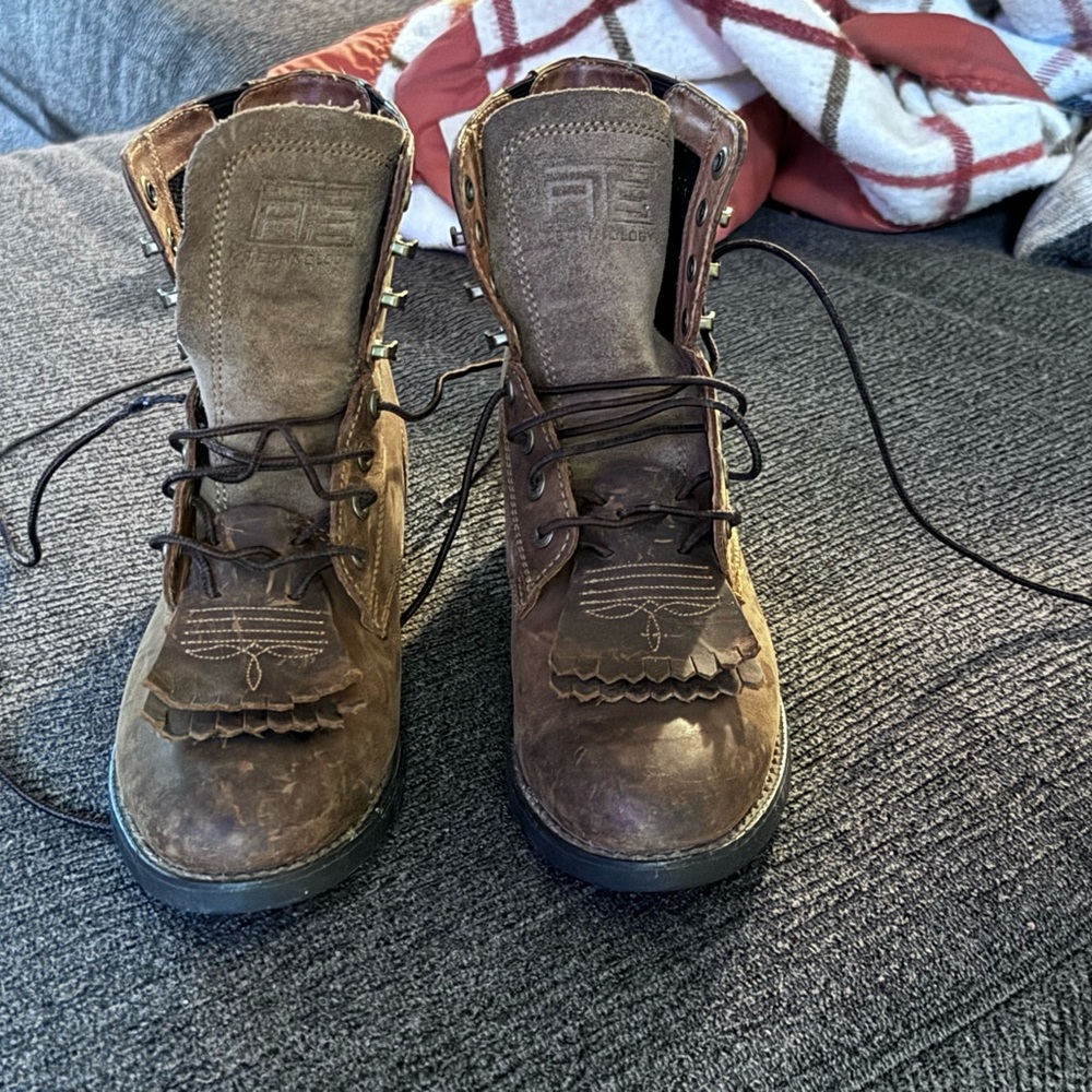 Heritage lace roper ll  women’s ariat boots